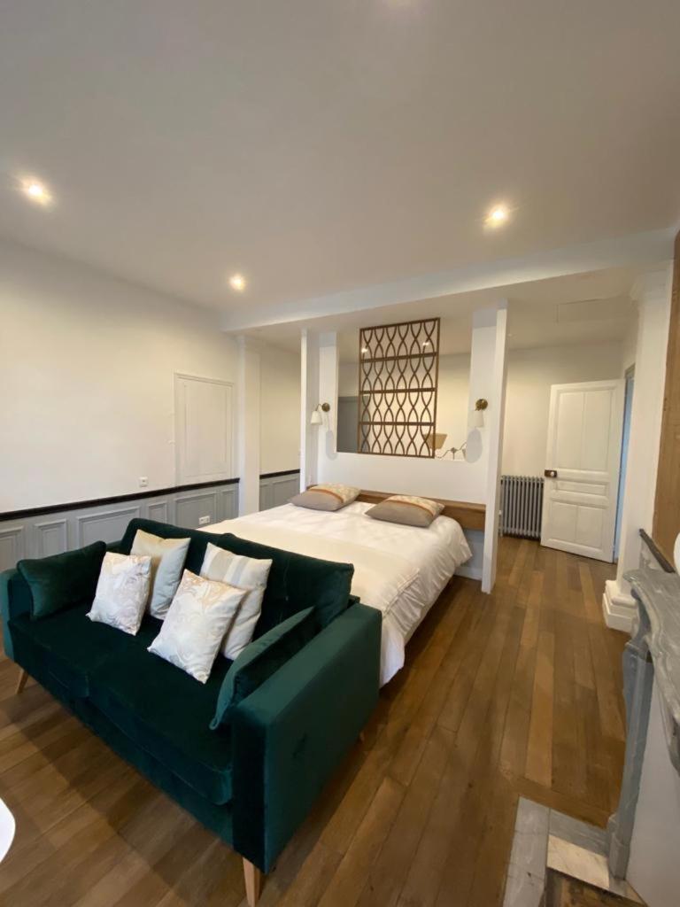 Chateau De Courmelois Champagne Guest House Val de Vesle Habitación foto
